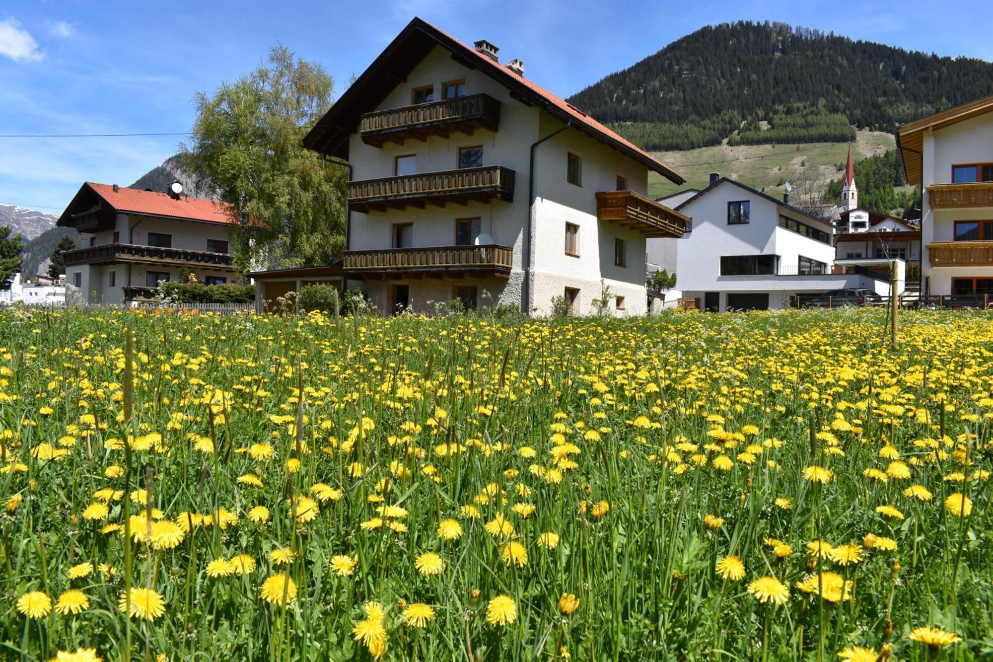 Bed and Breakfast Hirschstube Наудерс Экстерьер фото
