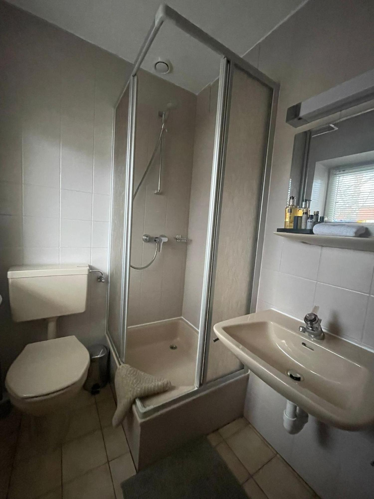 Bed and Breakfast Hirschstube Наудерс Экстерьер фото