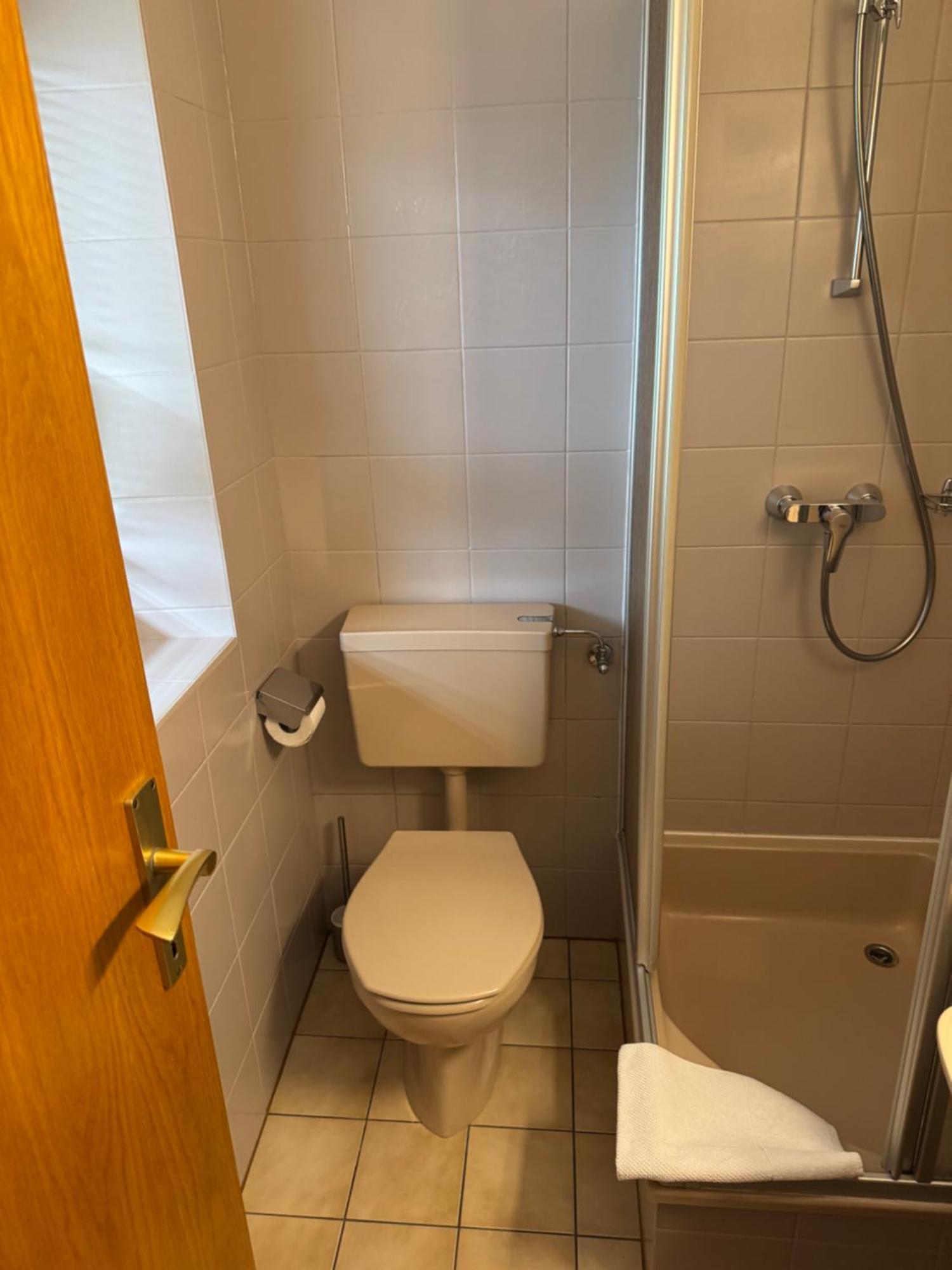 Bed and Breakfast Hirschstube Наудерс Экстерьер фото